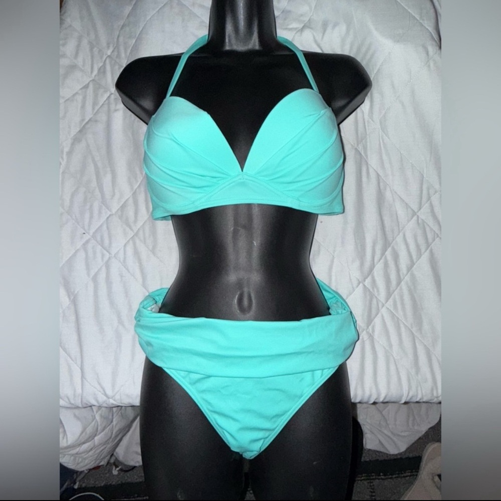 Victoria's Secret The Angel Convertible Top With Ruched Layered Bottoms